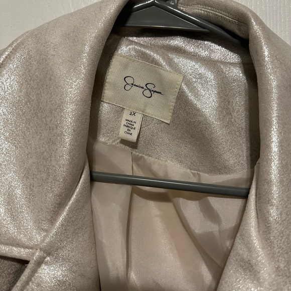 Jessica Simpson 2x cream sparkly bomber jacket NWOT - Picture 2 of 3